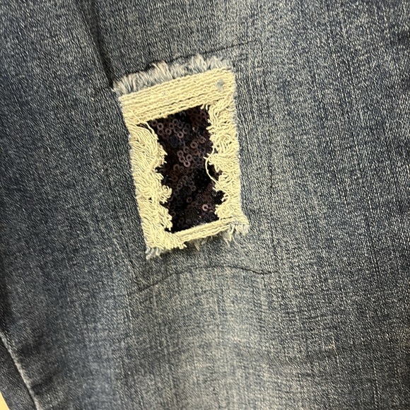 Melanie Lynn Cropped Slim Distressed Sequin Jeans - Picture 3 of 5